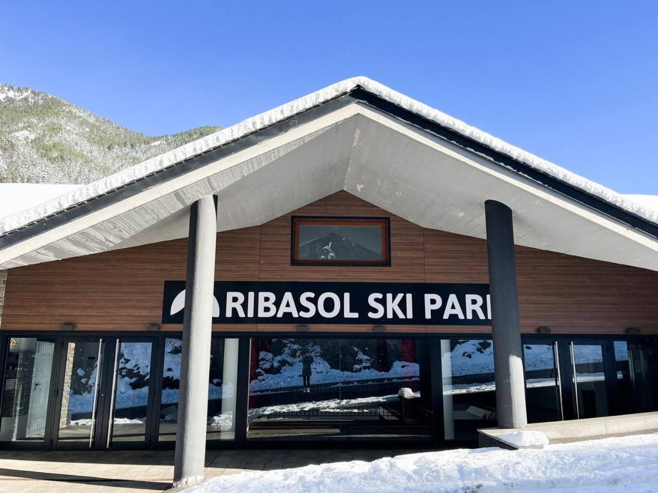 Vistas Preciosas Al Valle De Arinsal - 6Pax- A Pie De Pistas & Esqui - Free Parking L By Bonesvacances Exterior photo